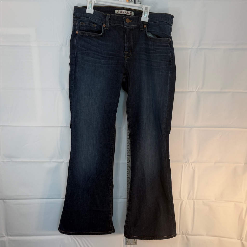 J Brand Babe Bootcut Jeans Size 31 Dark Wash Classic Stretch Denim